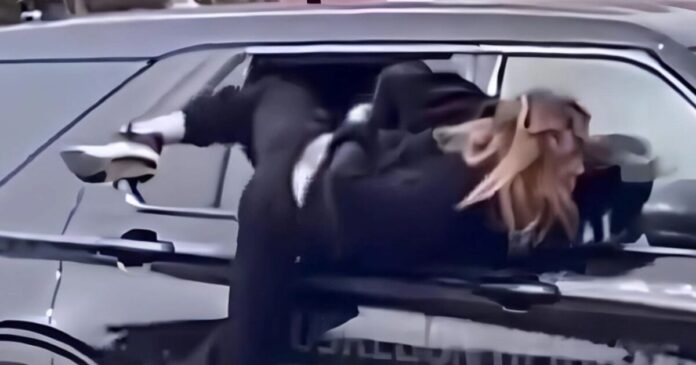 woman 2 1200x630.jpg woman 2 1200x630.jpg