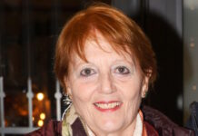 Κατερίνα Ζαμπέτα για Μαρινέλλα και το τραγούδι «Σταλιά – Σταλιά»: Τον έπιασε τον πατέρα μου συμφόρηση zampeta arxiki 1200x630.jpg