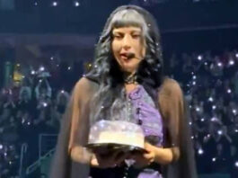 0c127085761378979394666e500801c4 L.jpg