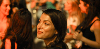 1be3f4290541df76932f633087ff2357 XL.jpg