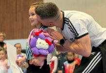 1e2086867c64f0e7de2edfc1fb55814a L.jpg