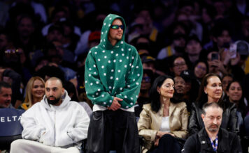 2668594df9e4b081670ccc6d9b1489d1 XL.jpg