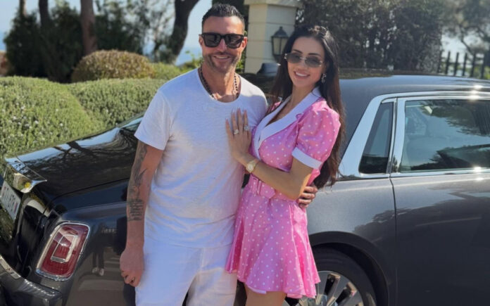 29f61ff704d1445afb2f934009f9e7c2 XL.jpg