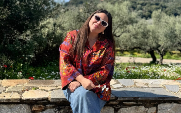 2b56f5e99e7616bb3bd117bcb29c1d08 L.jpg