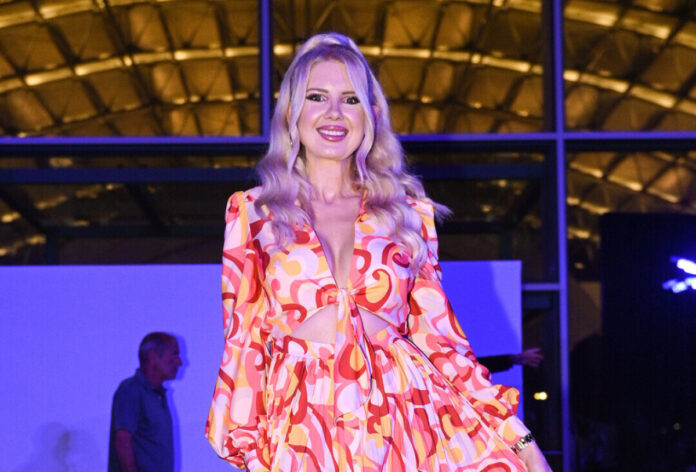 3230555f3efa10a916915c1115142526 XL.jpg