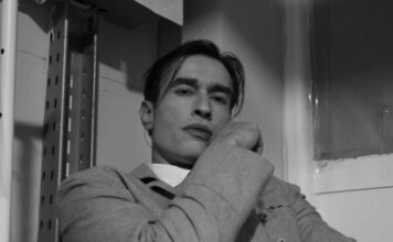 35c249414fbeabef49e6d67db913e7ee L.jpg