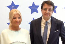 3bfbc91031577d4698378e516eed5994 L.jpg