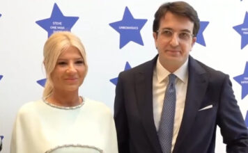 3bfbc91031577d4698378e516eed5994 L.jpg