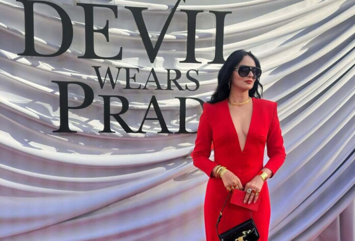 449d32a397a85c3e984fba607b359794 L.jpg