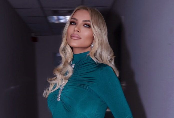 48d318e7f22c434760be752394a7dc4c XL.jpg