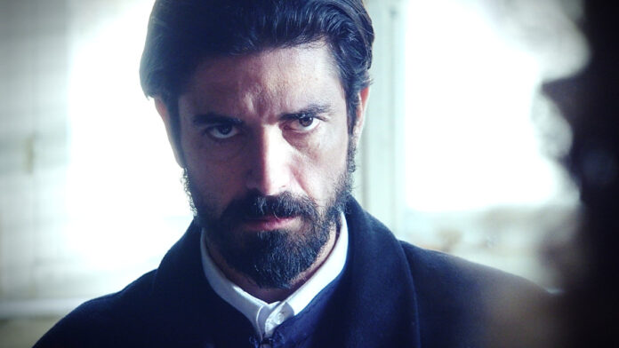 4aed8e027fc81e6f05f4bdc4c02ecce3 XL.jpg