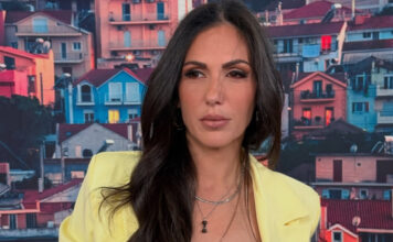 4b244ee5037cb79a43de61458b66401b XL.jpg