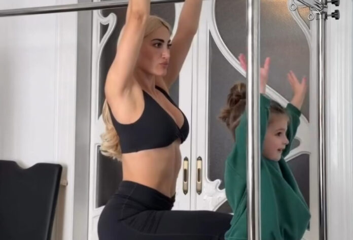 510a54a657915db62be4535d7e7a1583 L.jpg