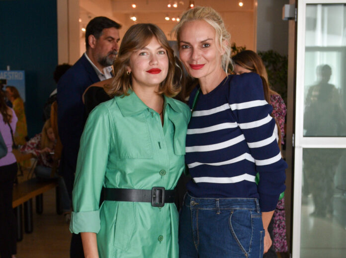 51eb4c39bc55df87ca3c2e72486c6441 L.jpg