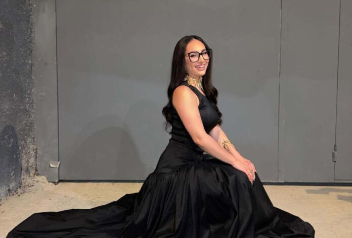 589f3c5751f5ac2a4ebb54aa745c5fb4 XL.jpg