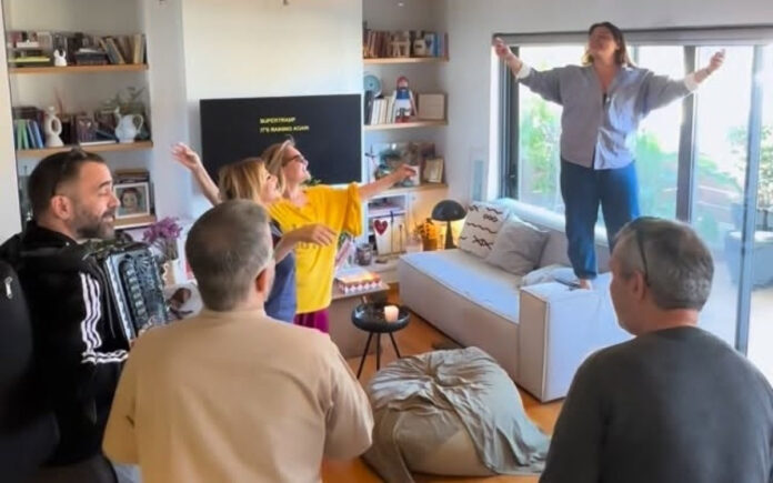 5d7b9ee72b0675c378e7cfe5788e3bc6 XL.jpg