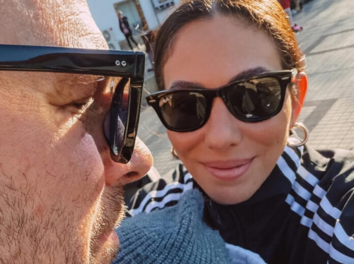 5e4a721f61c25ea81a5251fa746abd11 XL.jpg