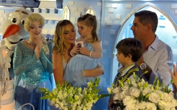 80bea7049fd780ce5933e4d1e484c101 XL.jpg