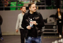 98bd1c72775217c4d342a4e2103c7651 L.jpg