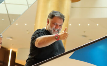 9b62ea92164bc44ead58f26c83d5596d XL.jpg