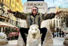 Ηλίας Ψινάκης: Έκανε τα γενέθλιά του viral με τα κεράκια της τούρτας και θα καταλάβεις γιατί 9eec476469acd3d45e3488f1f3b9346d XL.jpg