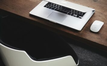 Anaptyksiakos Nomos 1.jpg