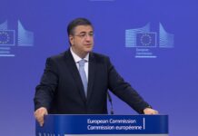 Apostolos Tzitzikostas.jpg