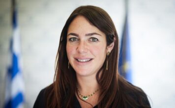 Domna Mixailidoy 1 1.jpg