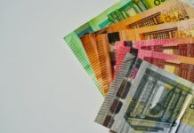 Elaxisto Eggyimeno Eisodima 1.jpg