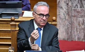 Nikos Papathanasis 1 2.jpg