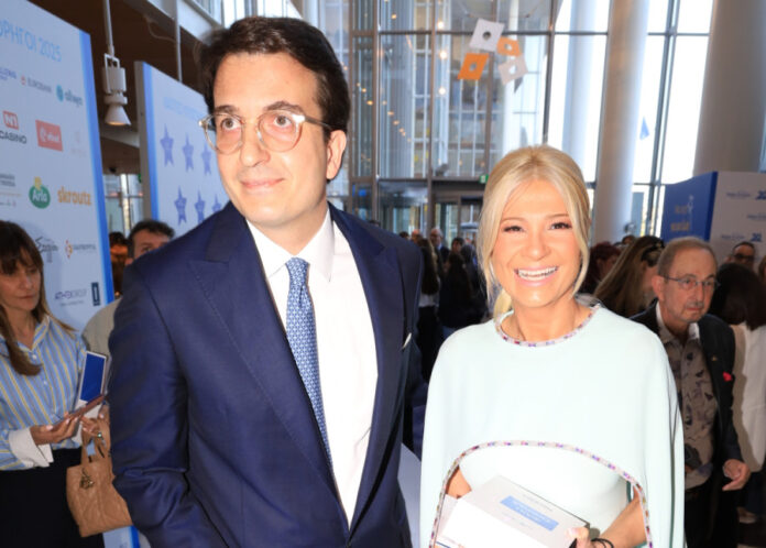 a7326b57141351a5f10ebd99b936d68e L.jpg