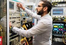 a9058a0a 1775109204465 104584870 optic fiber og.jpg