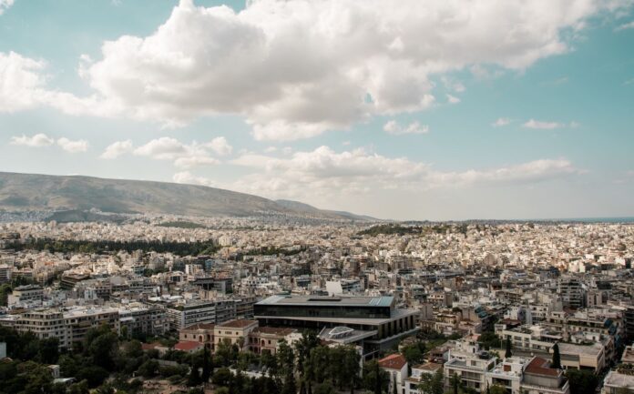 akinita 1 2.jpg akinita 1 2.jpg