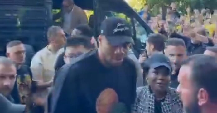 antetokoynmpo grab 1200x630.jpg