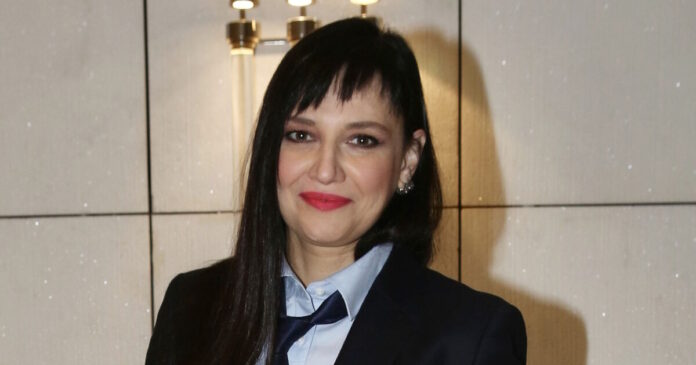 athinais nega 1200x630.jpg