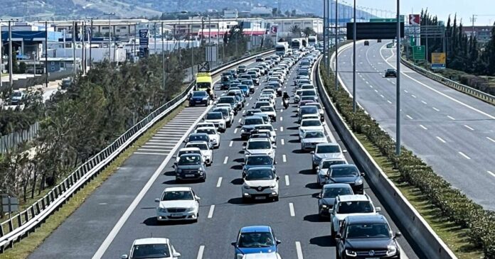 attiki odos kinisi eurok 1200x630.jpg