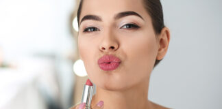 blurred lips 1024x683.jpg