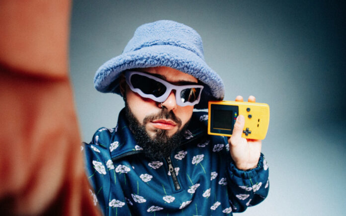 c42b34233495a9e6f6c80ff52c73fadd L.jpg