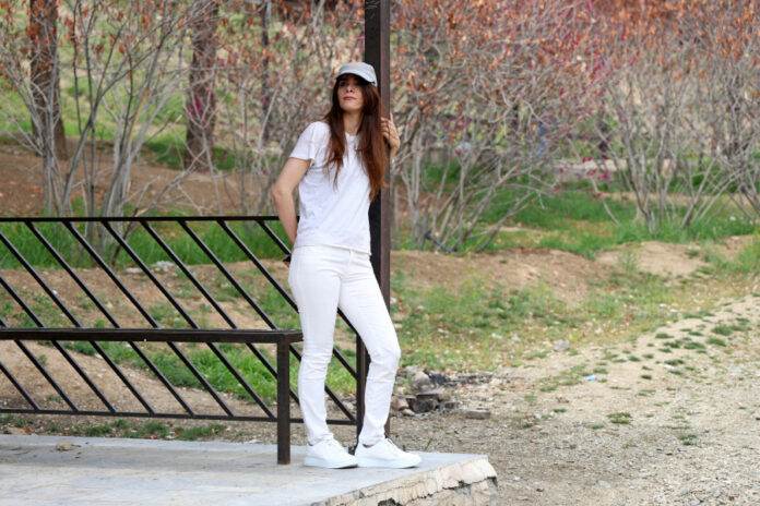 c74f22dd1309c6726d9f1582c70d36c5 L.jpg c74f22dd1309c6726d9f1582c70d36c5 L.jpg