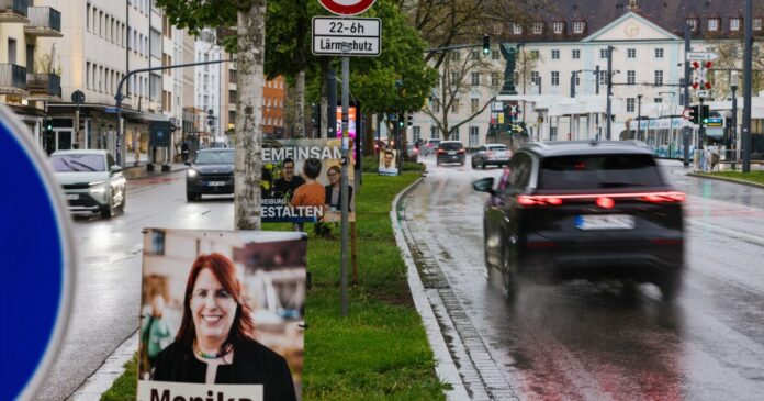 car 1200x630.jpg car 1200x630.jpg