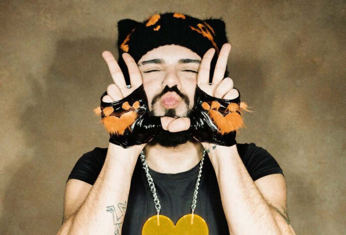 ddeaba675286fbe594ae08a5ffe7a588 L.jpg