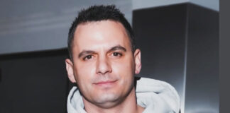 e0ab3e6ef45b5403fcc8382065b8c736 XL.jpg