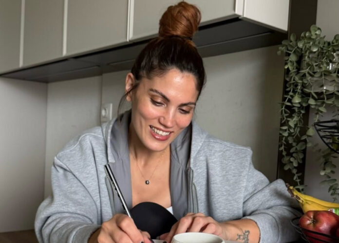 e3c85bfe409964d208f0edf0f57f0ce5 L.jpg