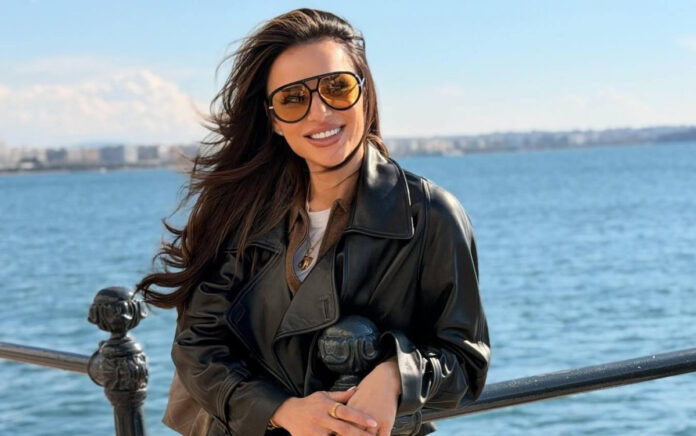 ef187e3e6612bb0c41a240f44df8e519 XL.jpg