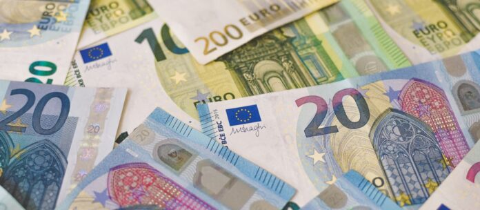 ekswdikastikos 1.jpg