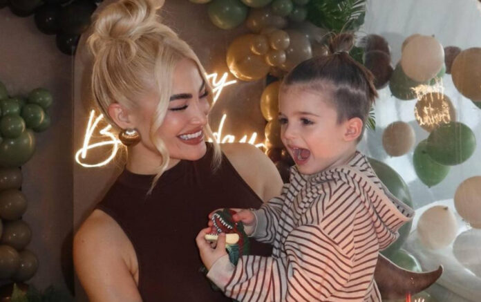 f15c3a0b3e6905ef5a69984fd590dd90 XL.jpg