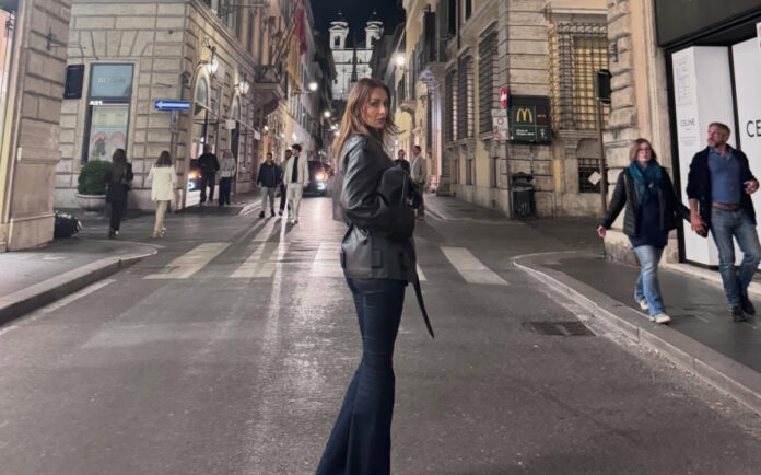 f45cc9c1d6f6000f03737b4a79a3e6cb XL.jpg