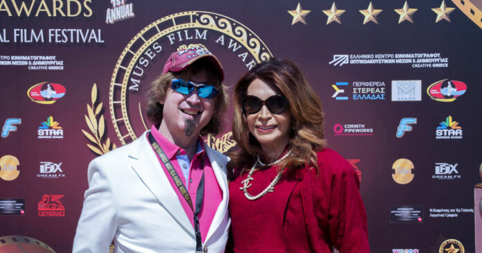 film award 01 1200x630.jpg