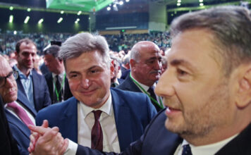 frantouris 1200x630.jpg