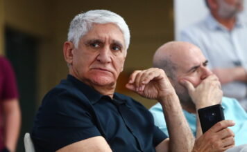 giannakis 1200x630.jpg